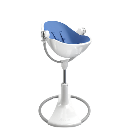 white / riviera | variant=white / riviera, view=newborn